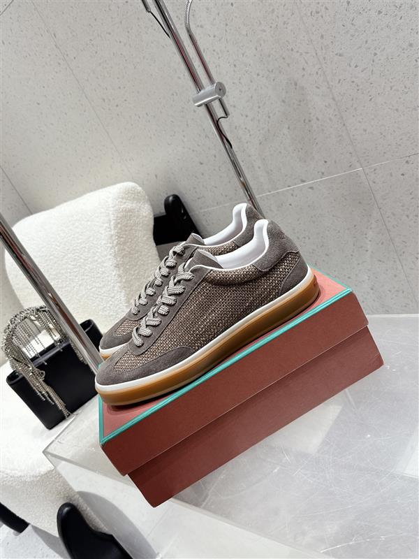 20251128153657896 310